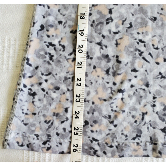 Lululemon | Cool Racerback Tank | Not So Petite Fleur Silver Spoon | 2 - Picture 13 of 13